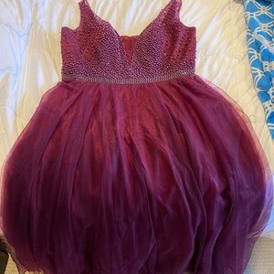 Dave & Johnny || Long Gown || Maroon/Wine || 24W